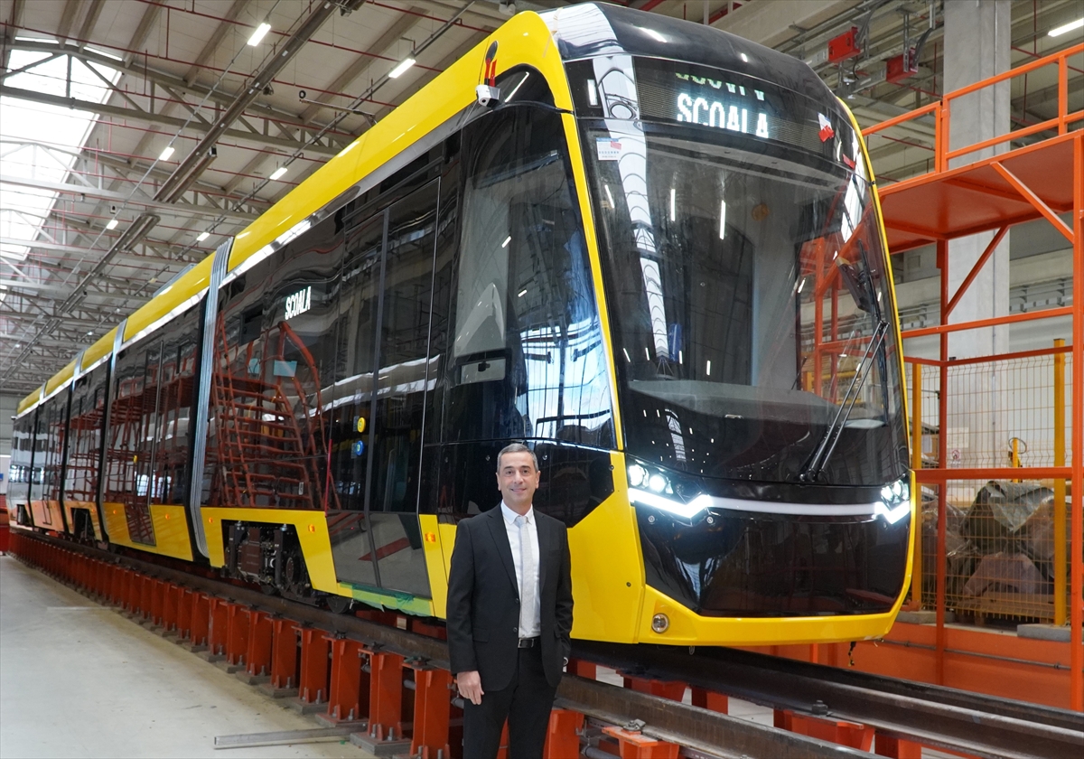 Bozankaya, İzmir'in 22 araçlık tramvay ihalesini kazandı