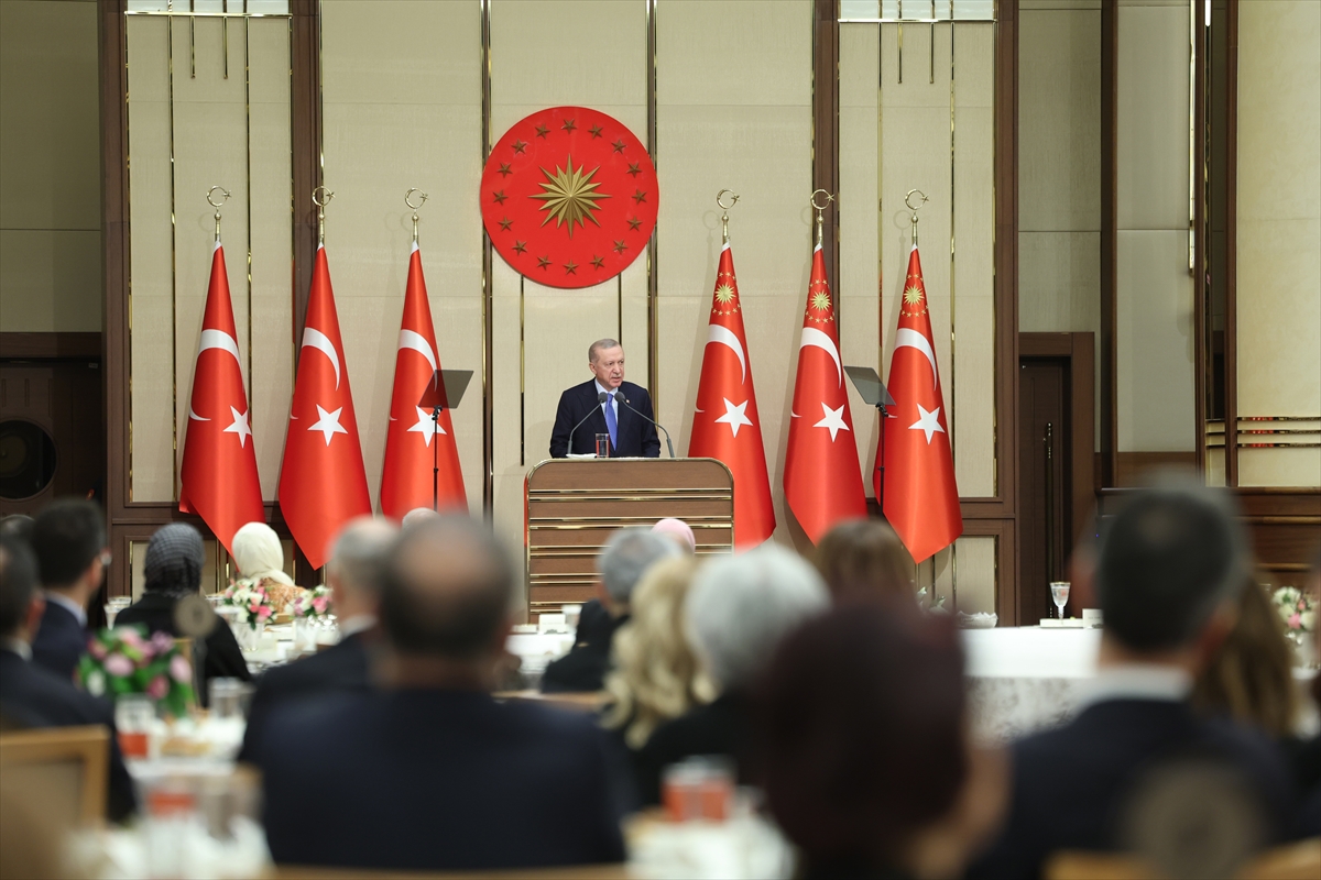 Cumhurbaşkanı Erdoğan: “İsrail hükümetinin ısrarla ve inatla gittiği yol, açık söylüyorum, yol değildir”