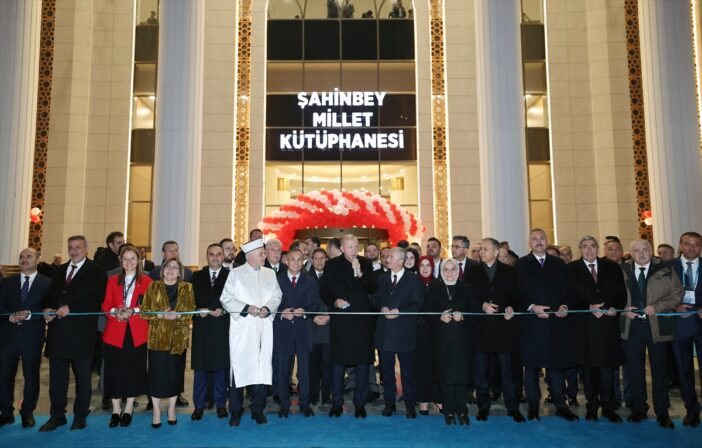 Cumhurbaşkanı Erdoğan, Gaziantep Şahinbey Millet Kütüphanesi’nin açılışını yaptı