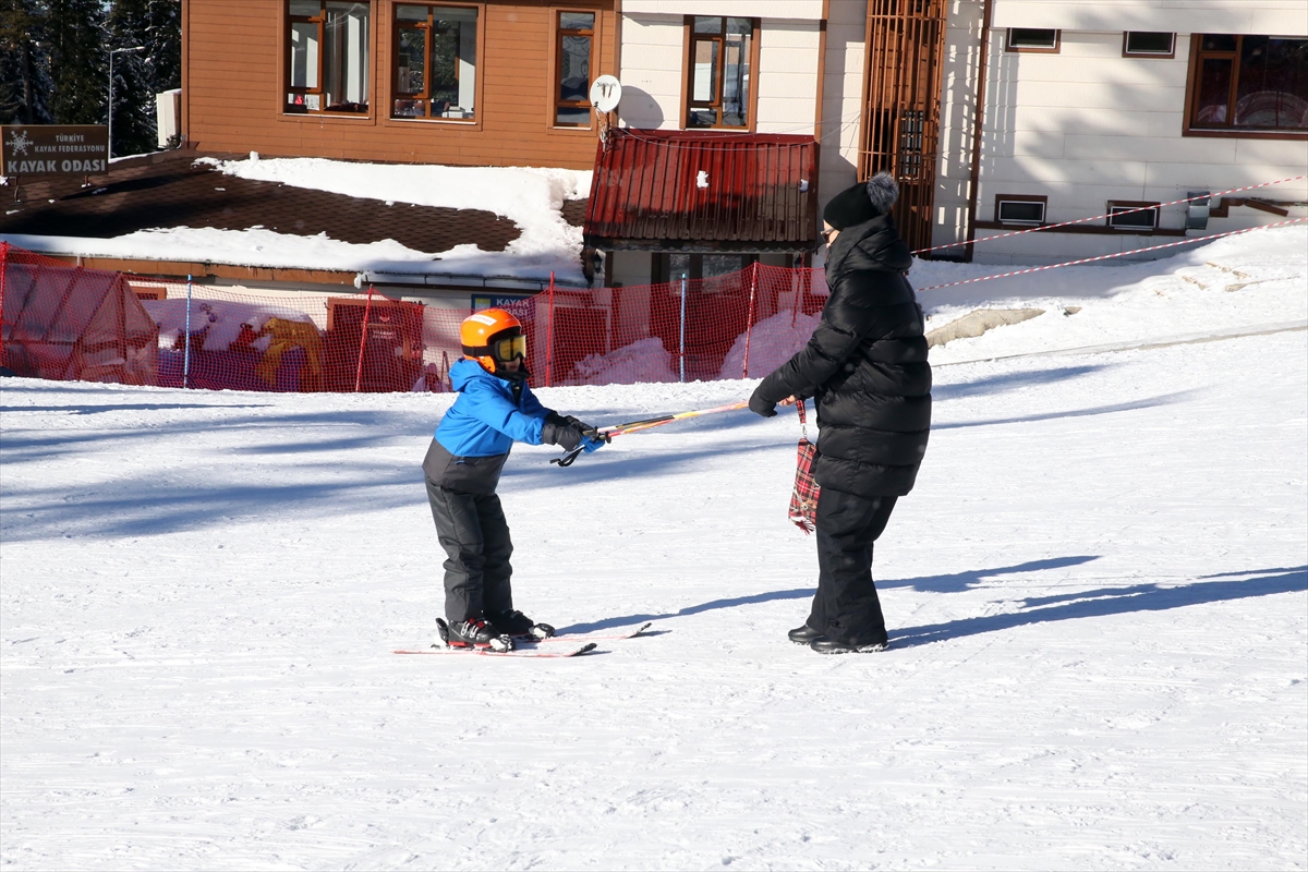 Ilgaz'daki kayak merkezlerinde yılbaşı hareketliliği