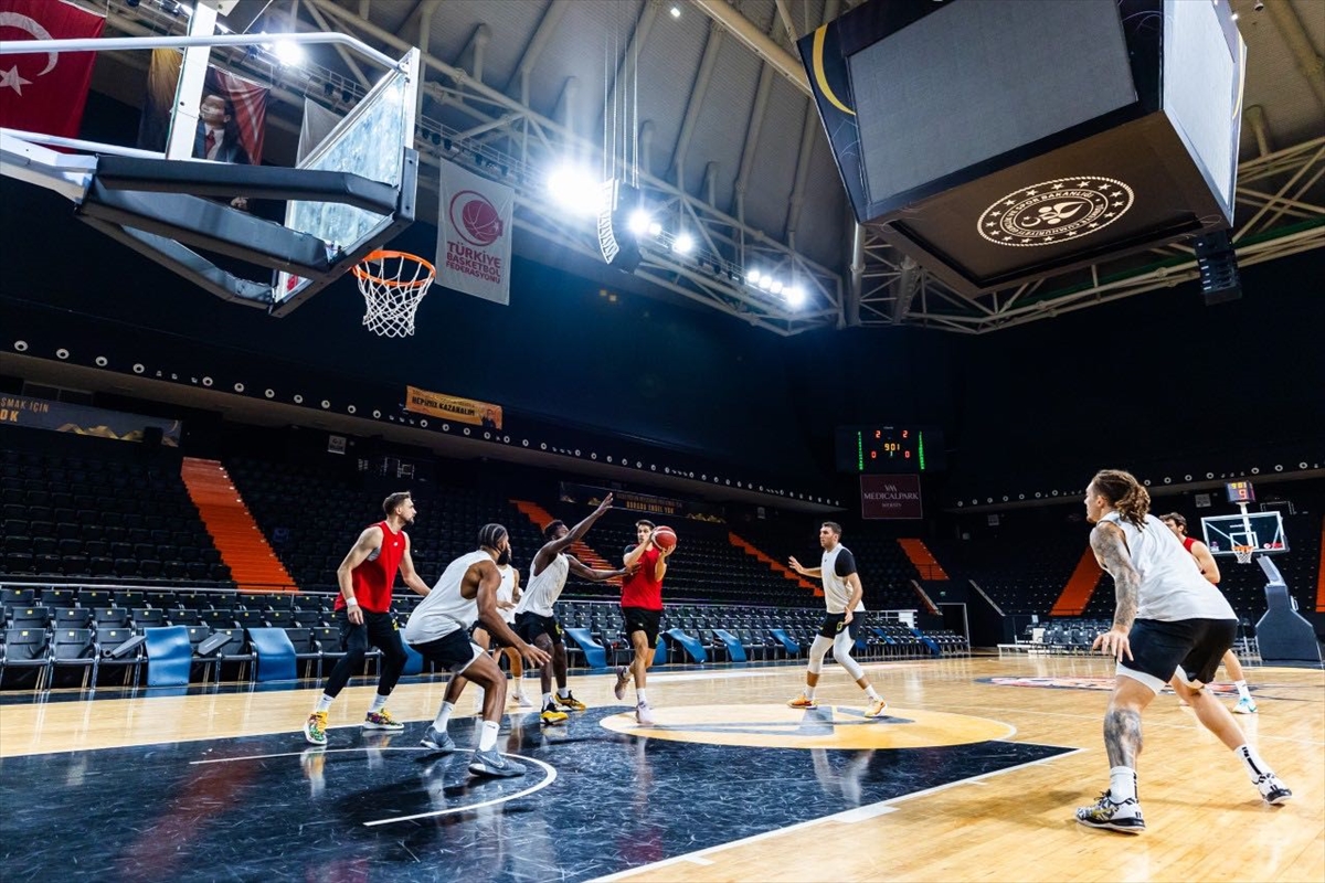 Mersin Spor, Onvo Büyükçekmece Basketbol maçının hazırlıklarını sürdürdü