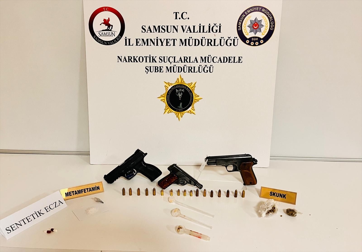 Samsun'da uyuşturucu operasyonunda 4 zanlı yakalandı