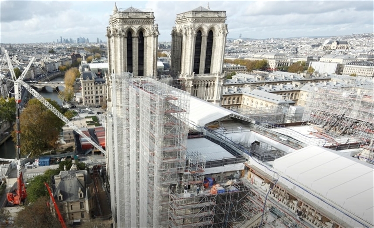 Schneider Electric, Paris'teki Notre Dame Katedrali'nin restorasyonuna katkıda bulundu