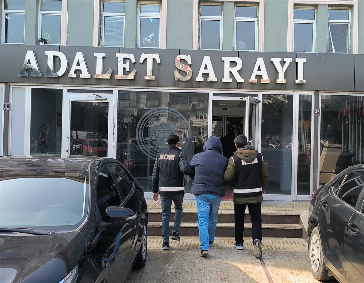 Balıkesir'de firari FETÖ hükümlüsü yakalandı