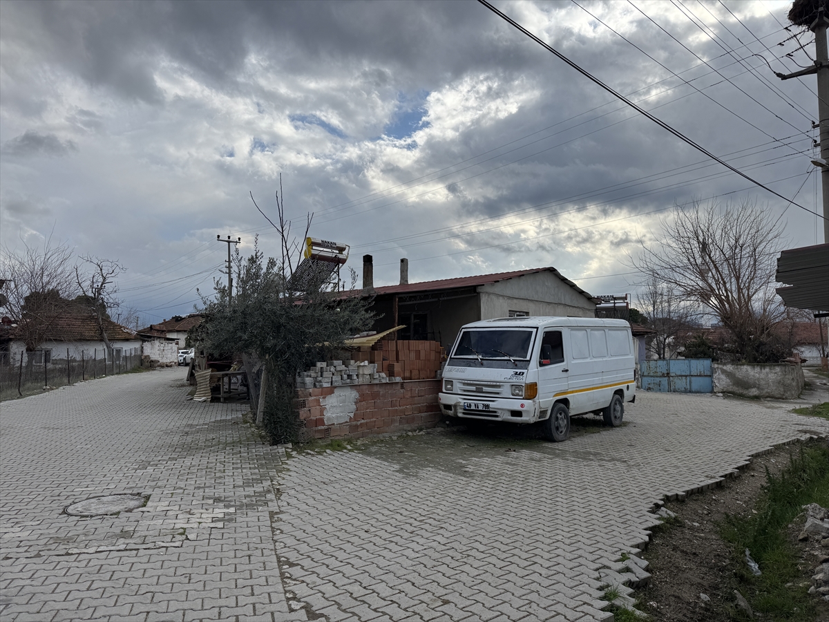 Denizli'de evinde tüfekle vurulan kişi öldü