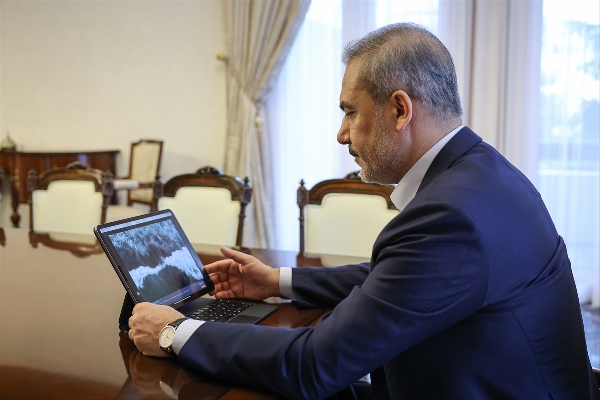 Dışişleri Bakanı Fidan, AA'nın “Yılın Kareleri” oylamasına katıldı