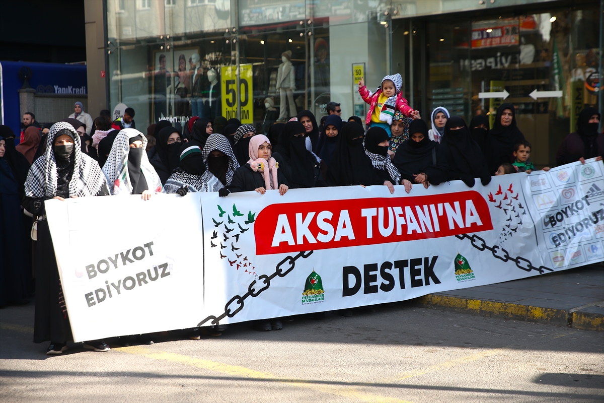 Diyarbakır'da İsrail'in Gazze'ye yönelik saldırıları protesto edildi