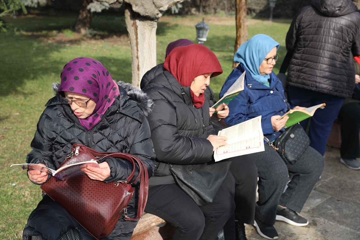 Edirne'de Osmanlı geleneği “1001 Hatim Duası” gerçekleştirildi