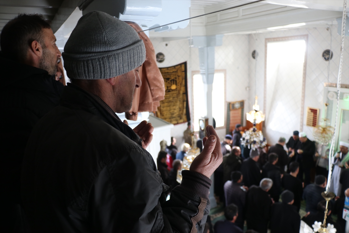 Erzurum'da, helikopter kazasında şehit olan Astsubay Taha Nergiz için mevlit okutuldu