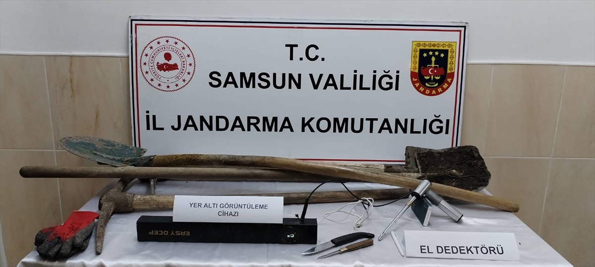 Samsun'da kaçak kazı yapan 5 şüpheli suçüstü yakalandı