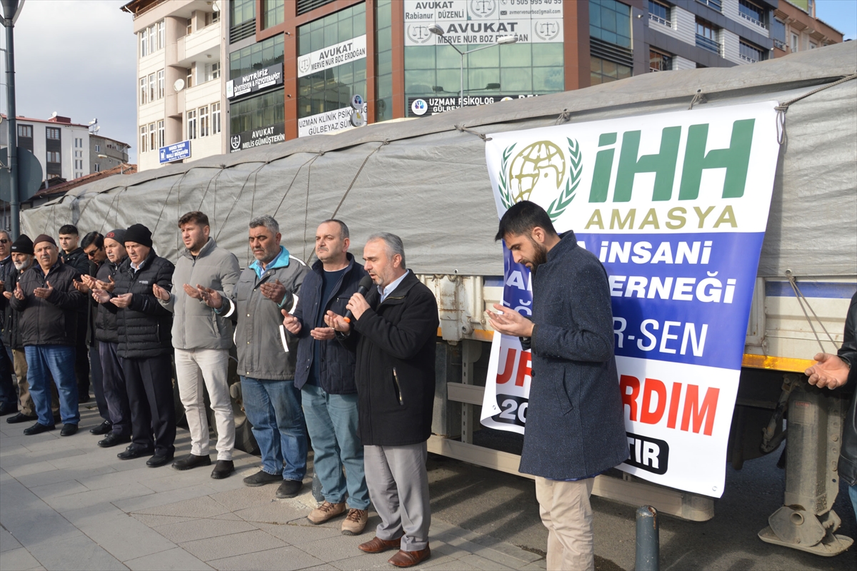 Samsun'dan Suriye'ye 600 çuval un gönderildi