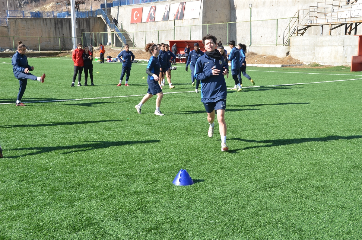 TFF Kadınlar 1. Ligi'nin namağlup tek takımı: Yüksekova Spor