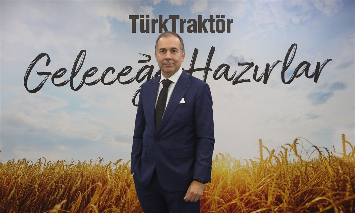 Türktraktör'ün yapay zeka asistanı “Trakbot” 7/24 çiftçilerin hizmetinde