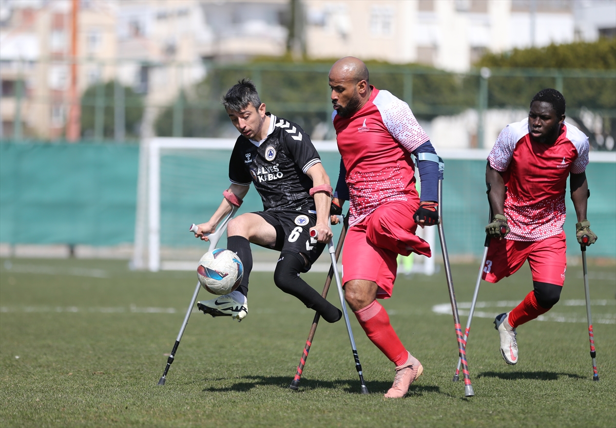 Ampute futbolda Süper Kupa'yı Alves Kablo kazandı