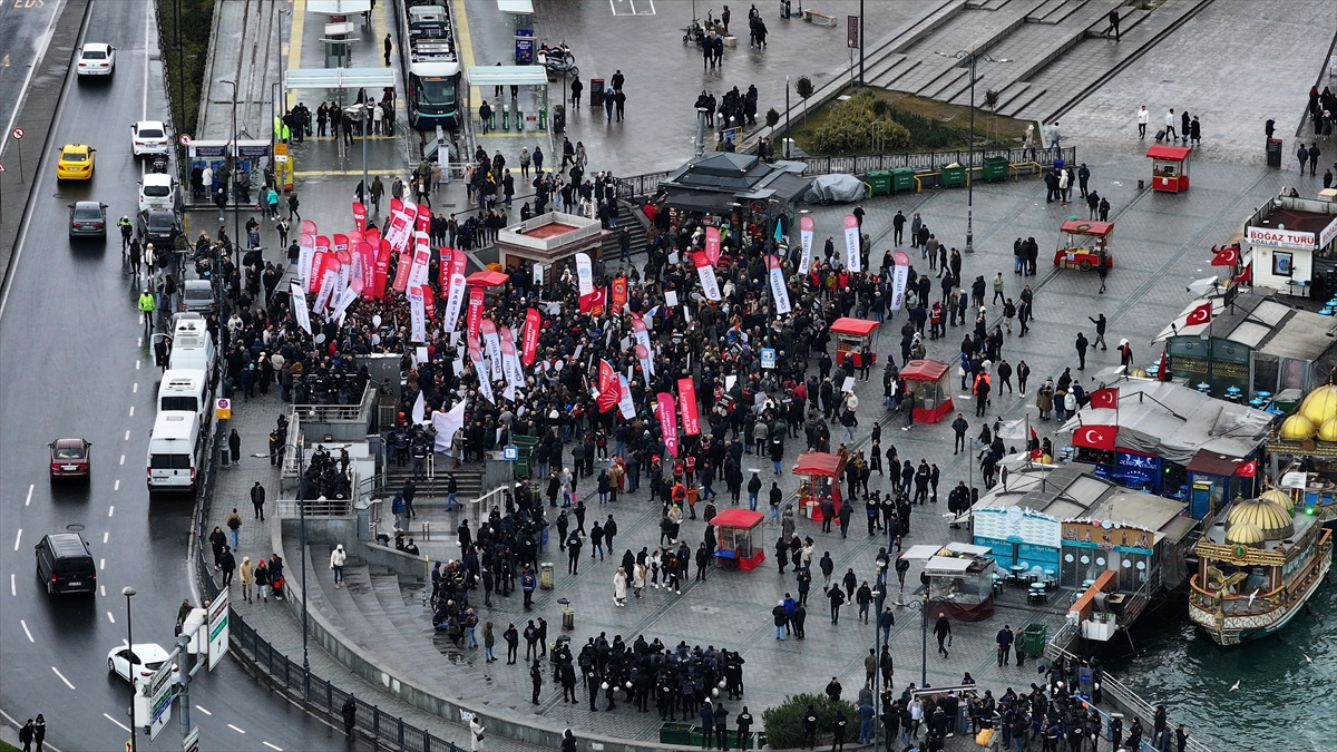 CHP İstanbul İl Başkanlığınca Filistinlilere destek eylemi düzenlendi