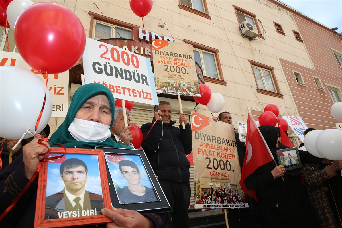 Diyarbakır annelerinin evlat nöbeti 2 bininci gününde