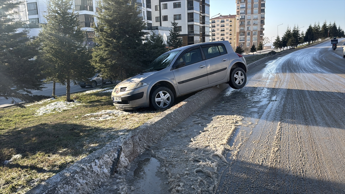 Edirne'de soğuk hava etkili oluyor