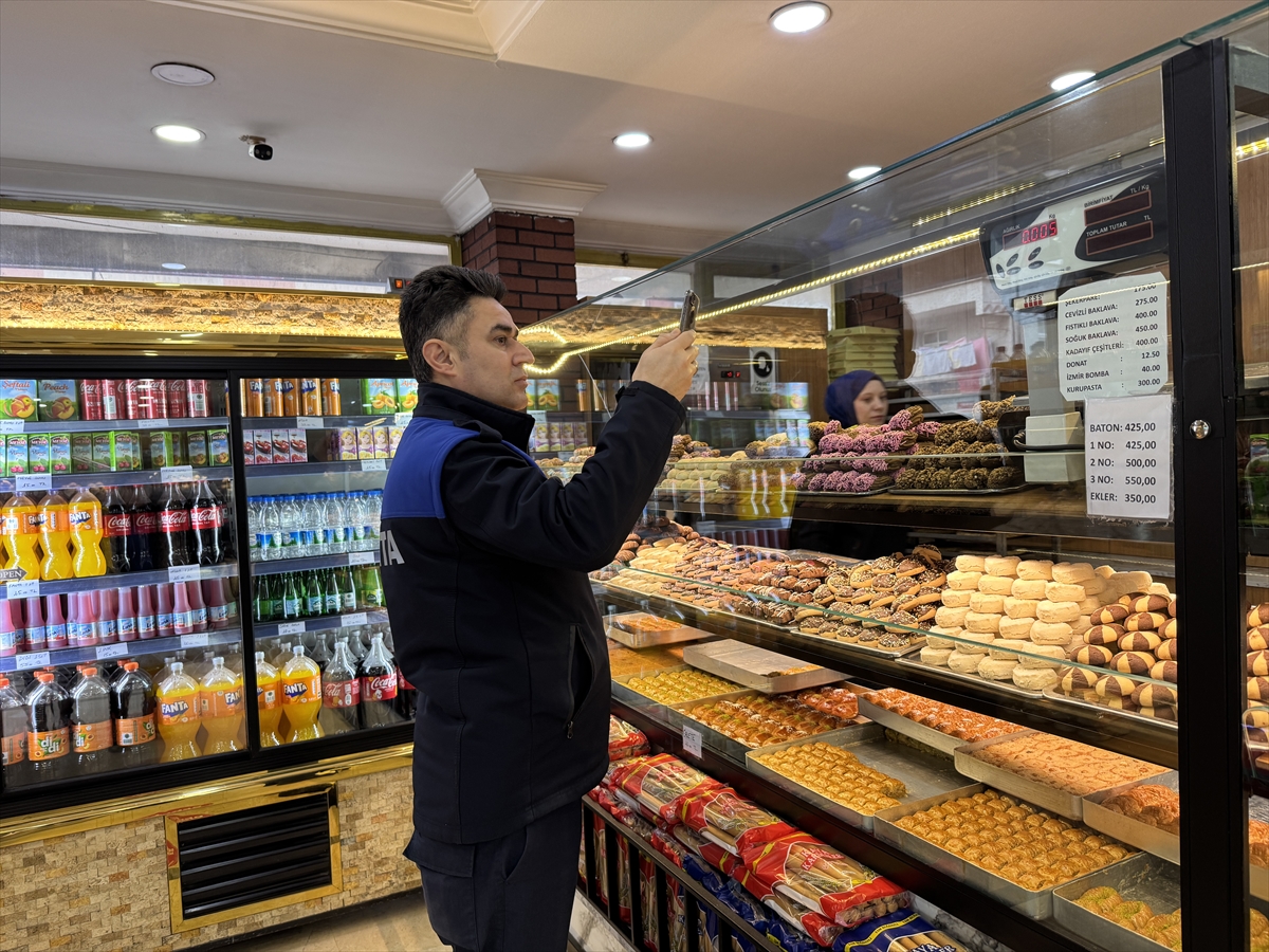 Esenler'de gıda satışı yapılan iş yerleri denetlendi