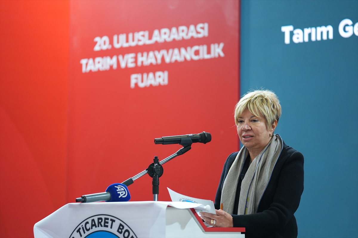 İzmir Ticaret Borsasının “Tarım Gençlerle Yükseliyor Proje Fikir Yarışması”nda ödüller verildi