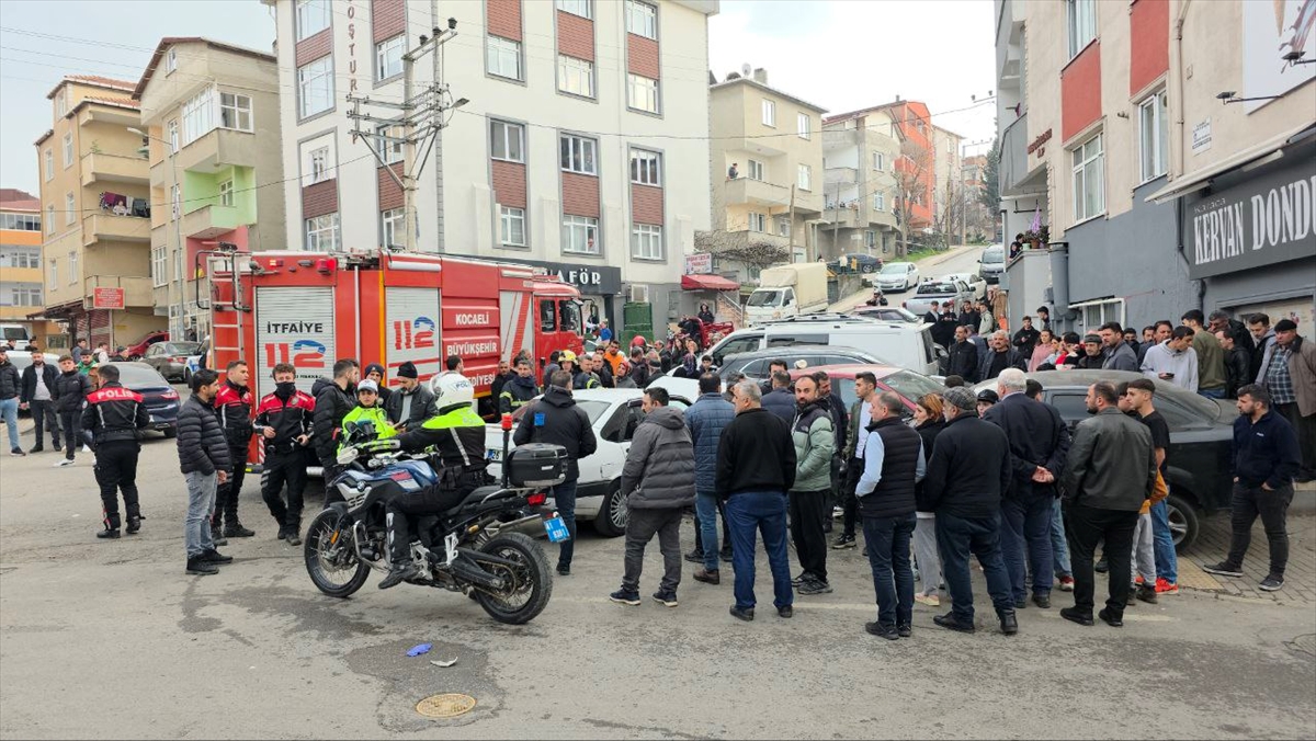 Kocaeli'de polisten kaçan ehliyetsiz sürücü, kaza yapınca yakalandı