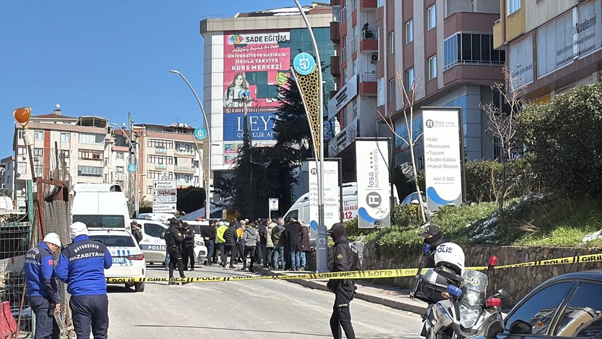 Kocaeli'de restoranında silahlı saldırıya uğrayan kişi öldü