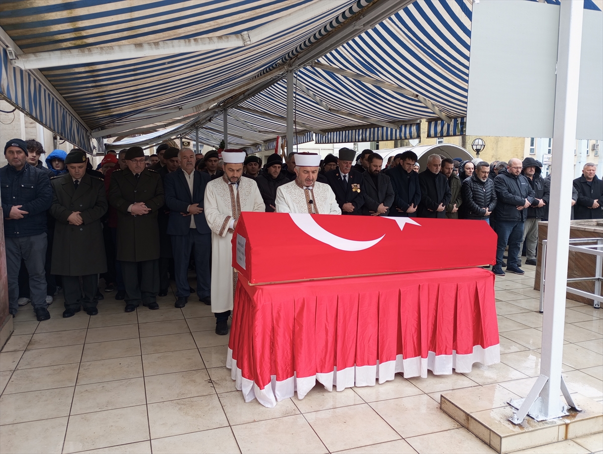 Samsun'da Kıbrıs gazisi Taşan son yolculuğuna uğurlandı