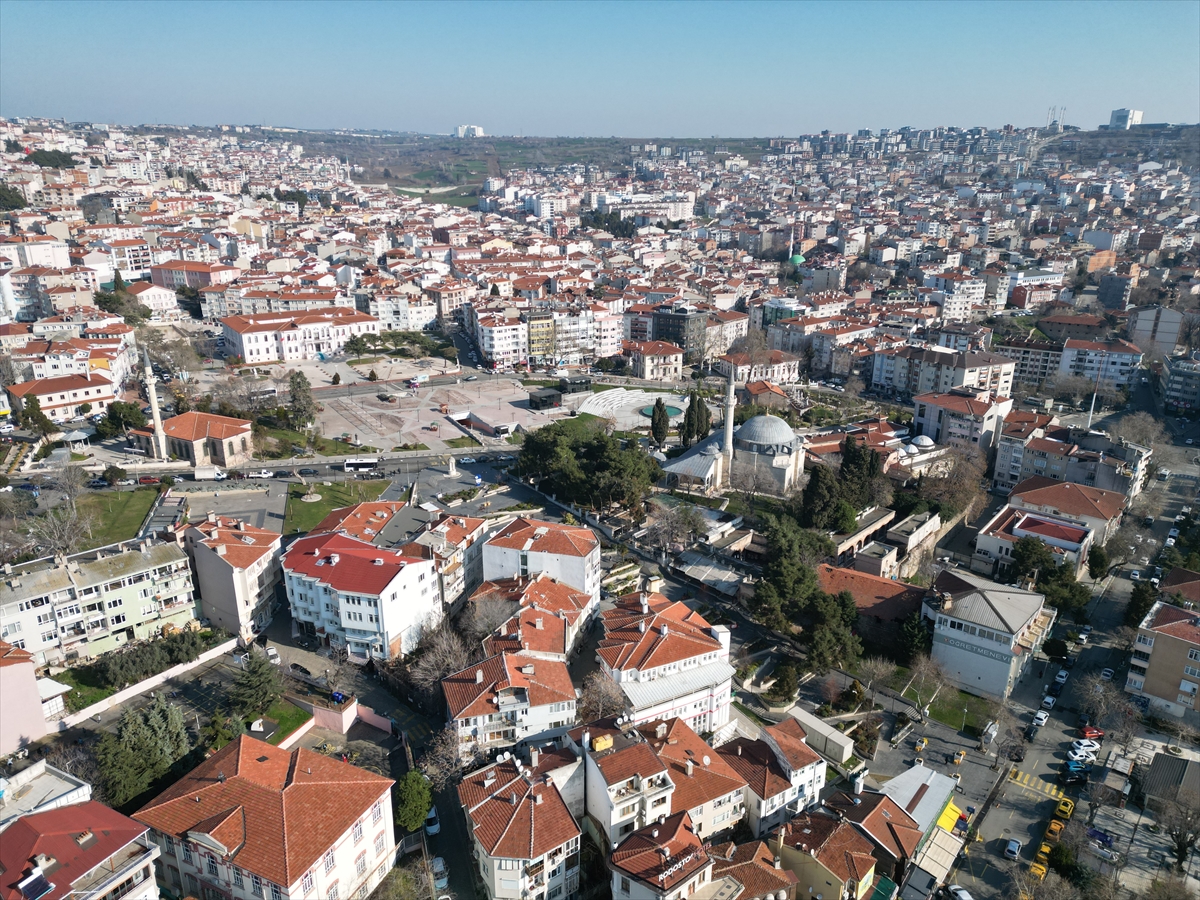 Tekirdağ'ın coğrafi konumu, ulaşım ağı ve sanayisi göç hızını artırıyor