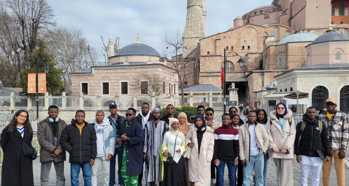 Türkiye'deki Beninliler İstanbul'da bir araya geldi