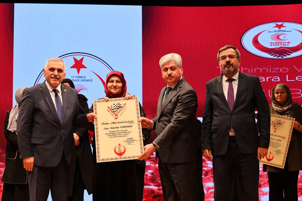 YÖK Başkanvekili Prof. Dr. Göktaş, Sakarya'da “28 Şubat Konferansı”nda konuştu: