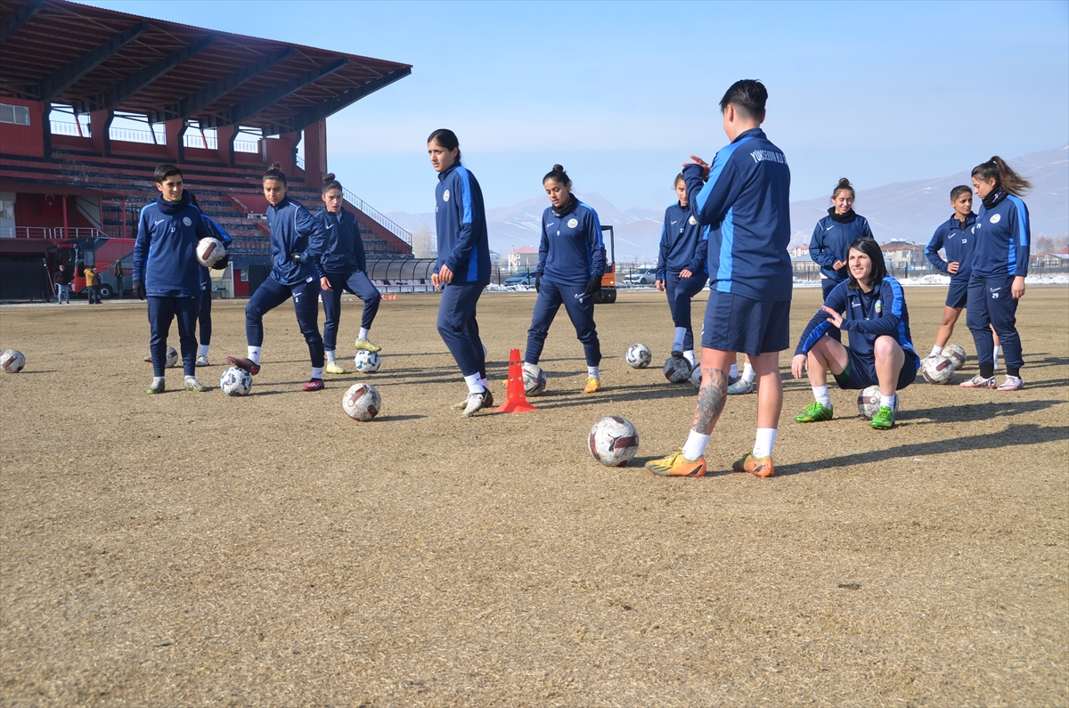 Yüksekovaspor'da hedef Hakkari'nin Kadınlar Süper Ligi'ndeki ikinci temsilcisi olmak