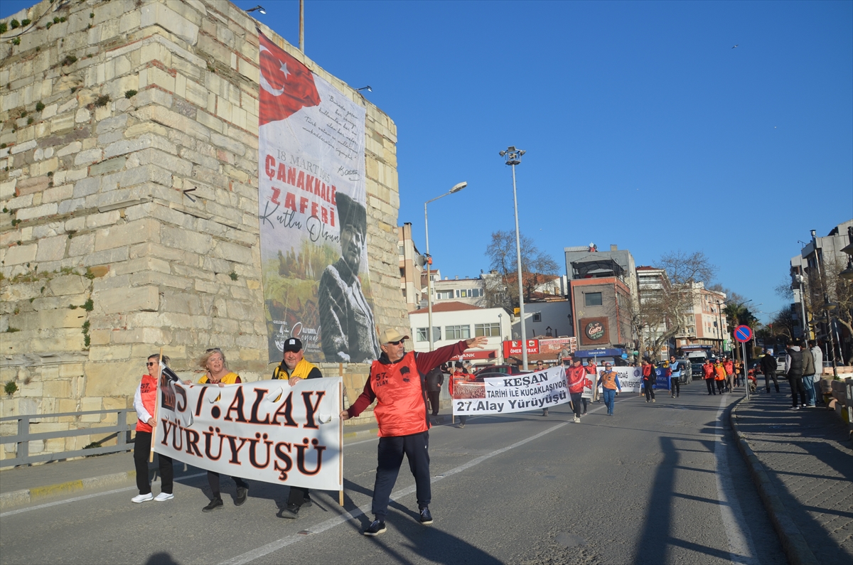 “57. Alay” için Tekirdağ'dan yola çıkan gönüllüler Gelibolu'ya geldi