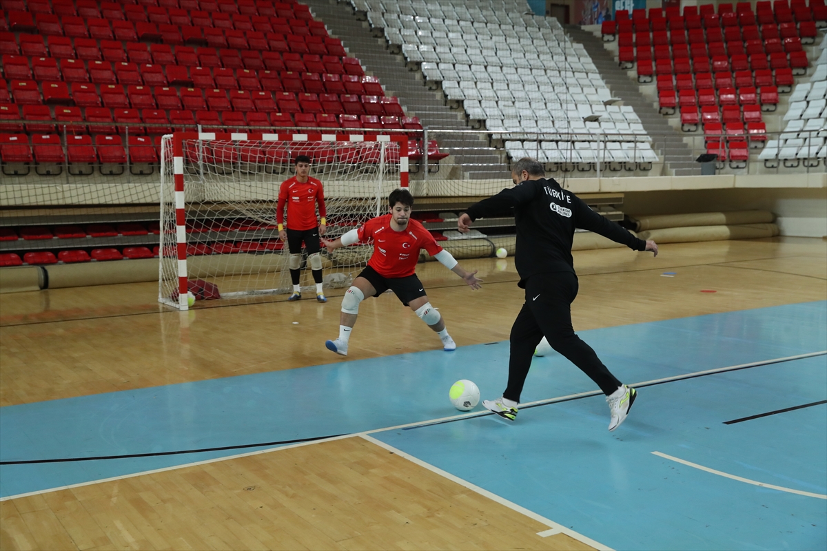 A Milli Futsal Takımı Avrupa şampiyonası elemelerinde yarın Slovakya ile karşılaşacak