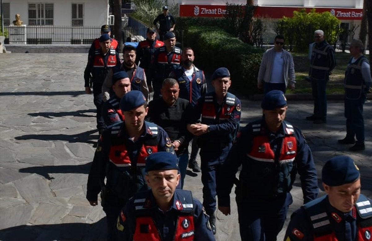 Aydın'da bir kadın silahla vurulmuş halde ölü bulundu