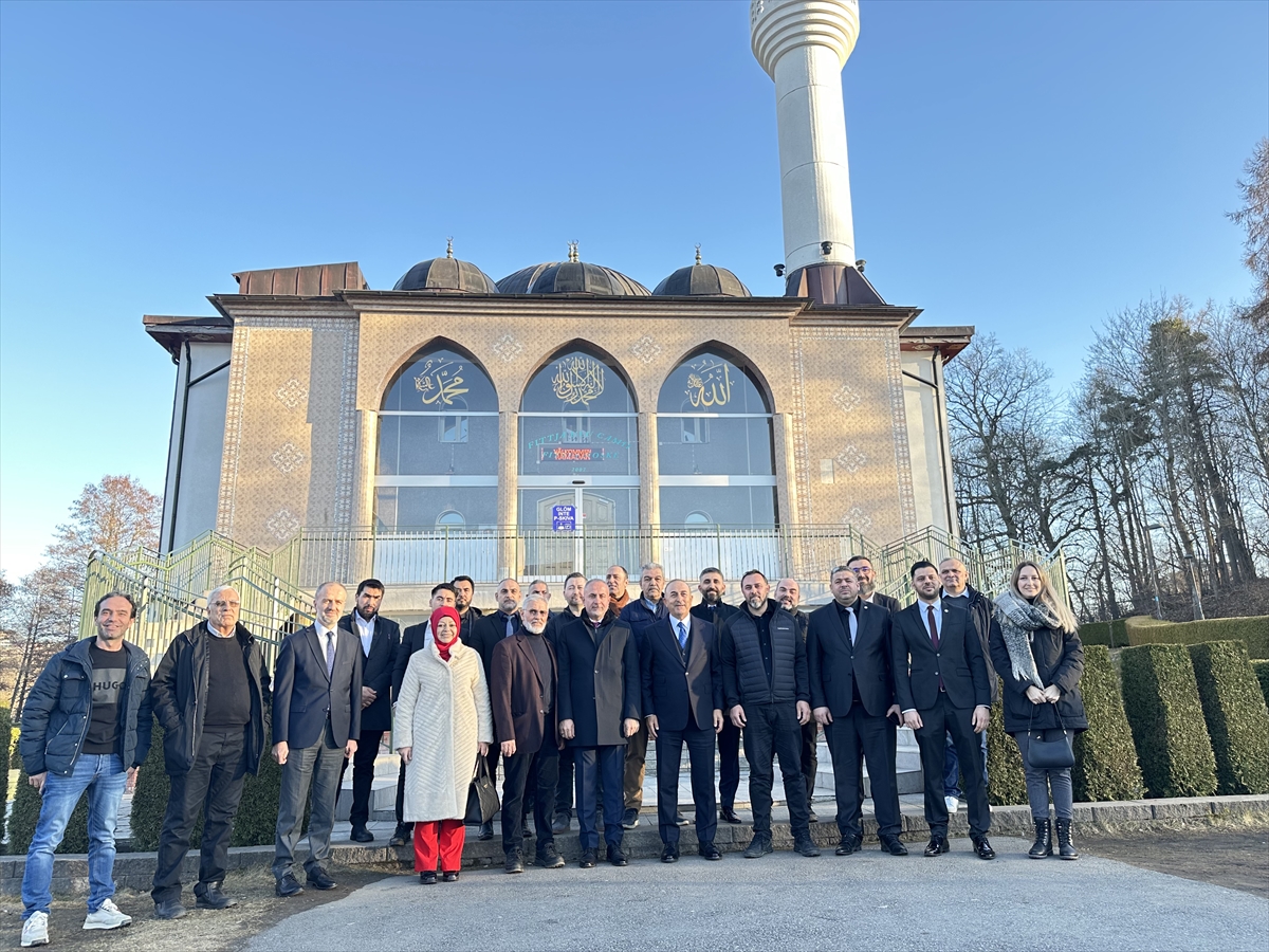 İsveç'teki Türk toplumu, Uluslararası Demokratlar Birliğinin iftar programında buluştu