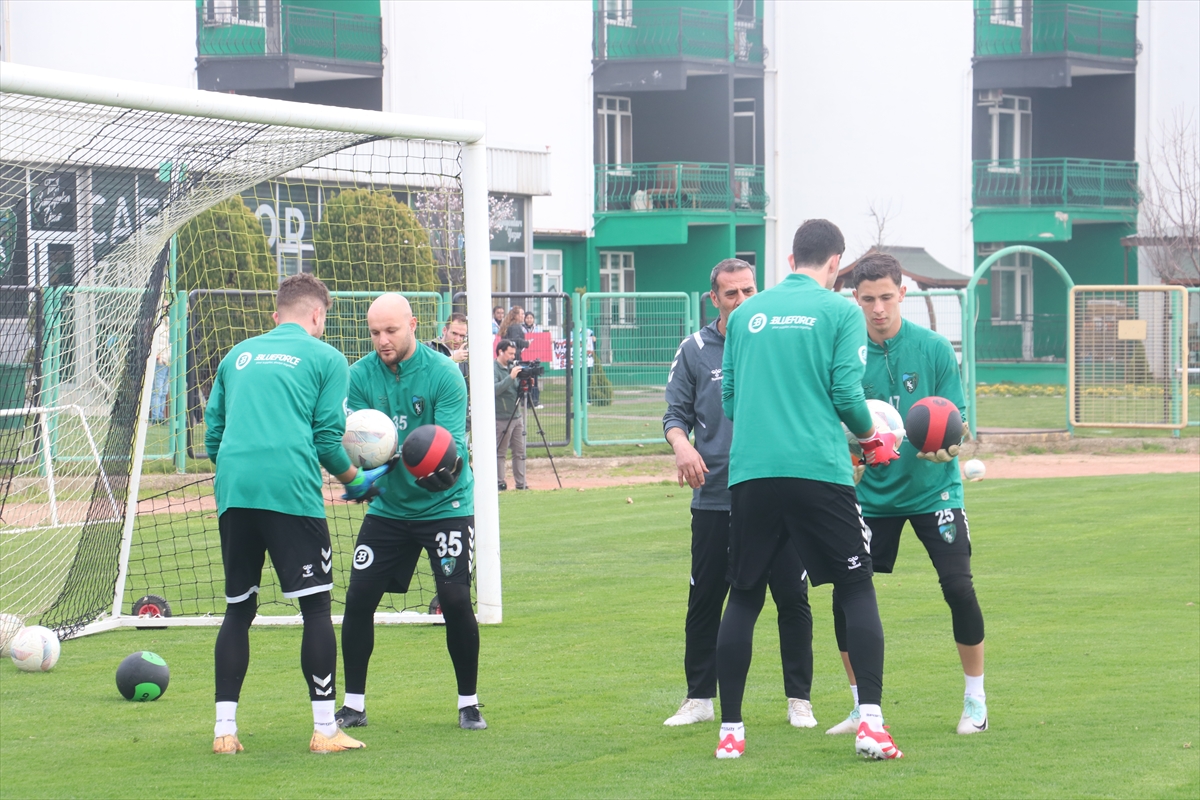 Kocaelispor, Fatih Karagümrük maçının hazırlıklarını sürdürdü