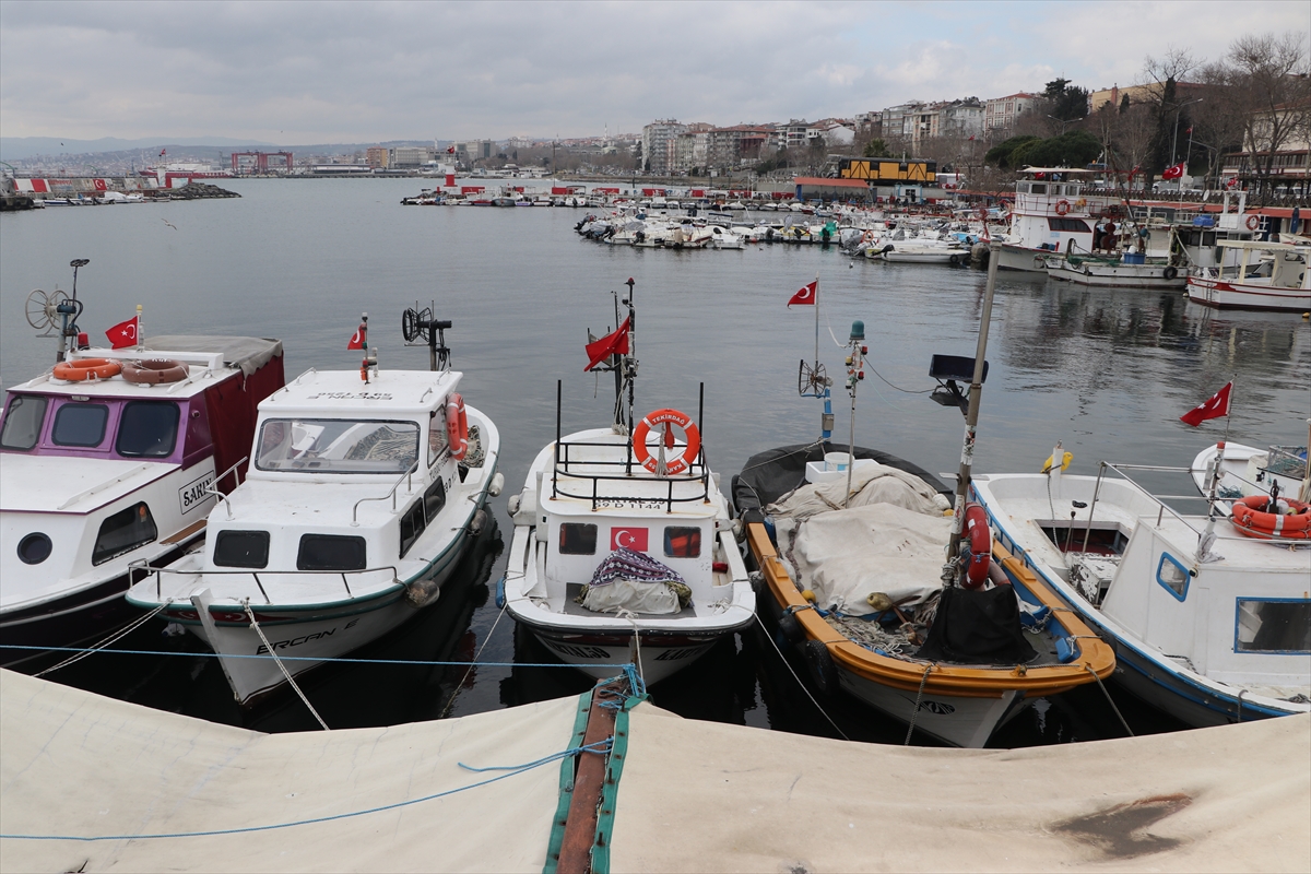 Tekirdağ'da deniz ulaşımına poyraz engeli