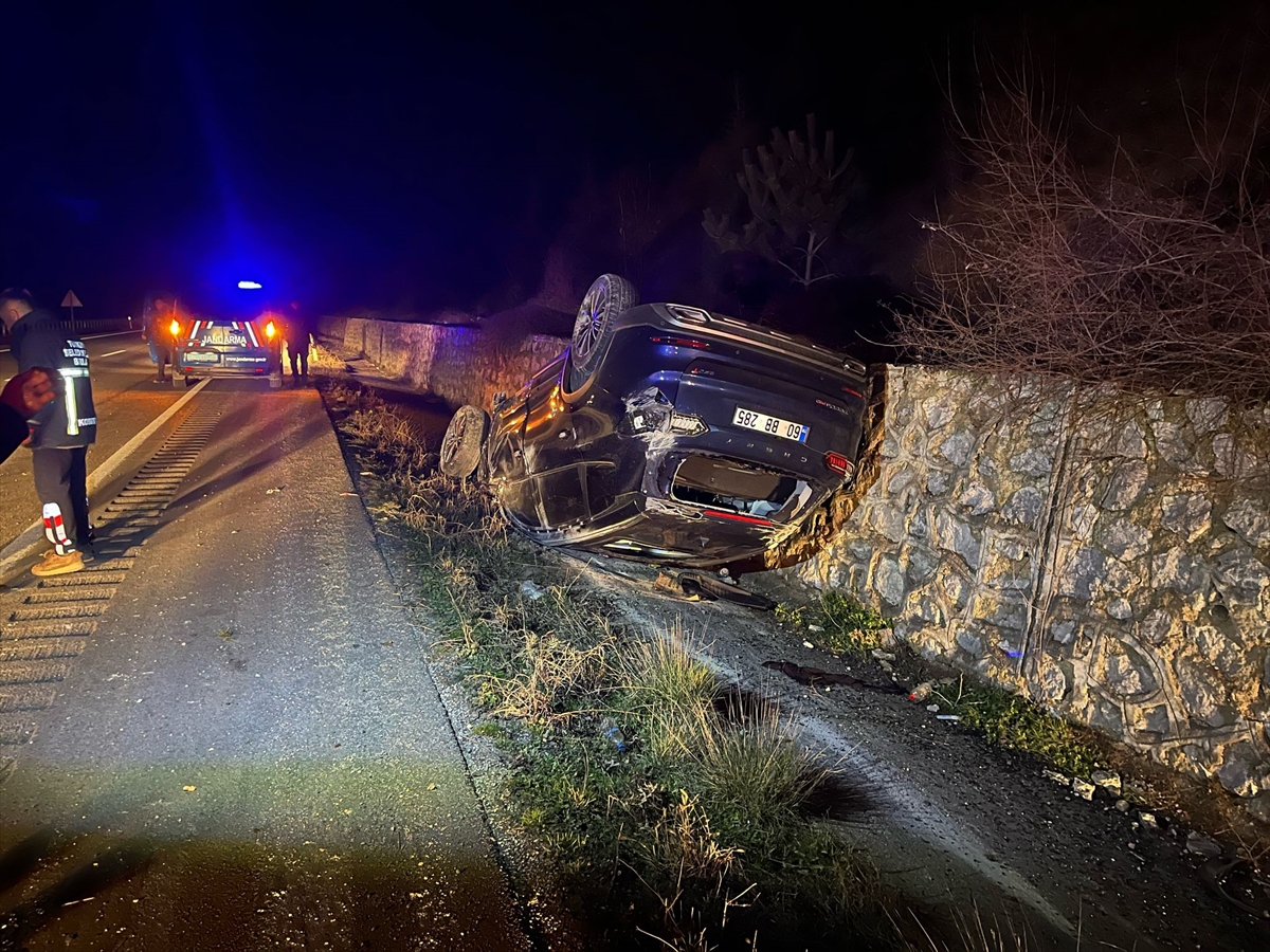 Tokat'ta devrilen cipteki 4 kişi yaralandı