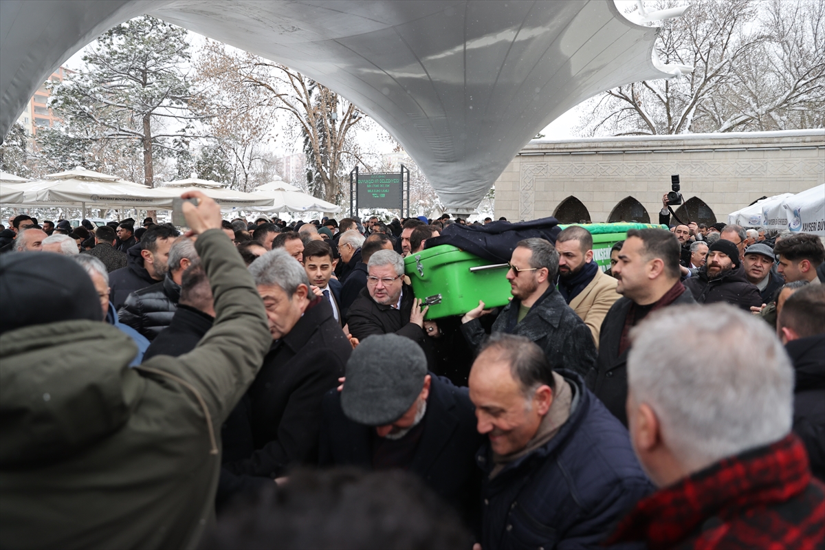 TSYD Kayseri Şube Başkanı Oktay Ensari son yolculuğuna uğurlandı