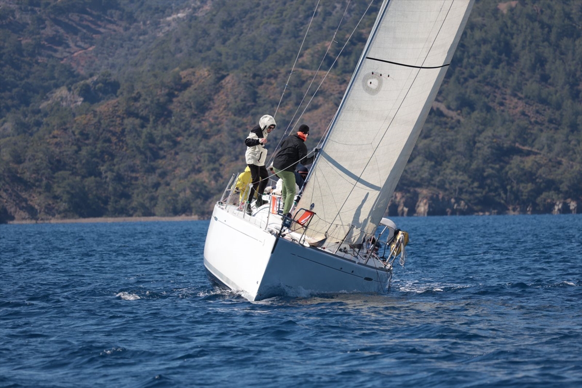 Yat yarışlarında Göcek Kış Trofesi'nin 3. ayağı, Fethiye'de başladı