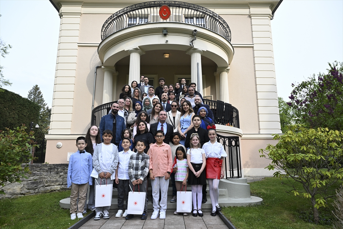 Almanya’da 23 Nisan Ulusal Egemenlik ve Çocuk Bayramı kutlandı