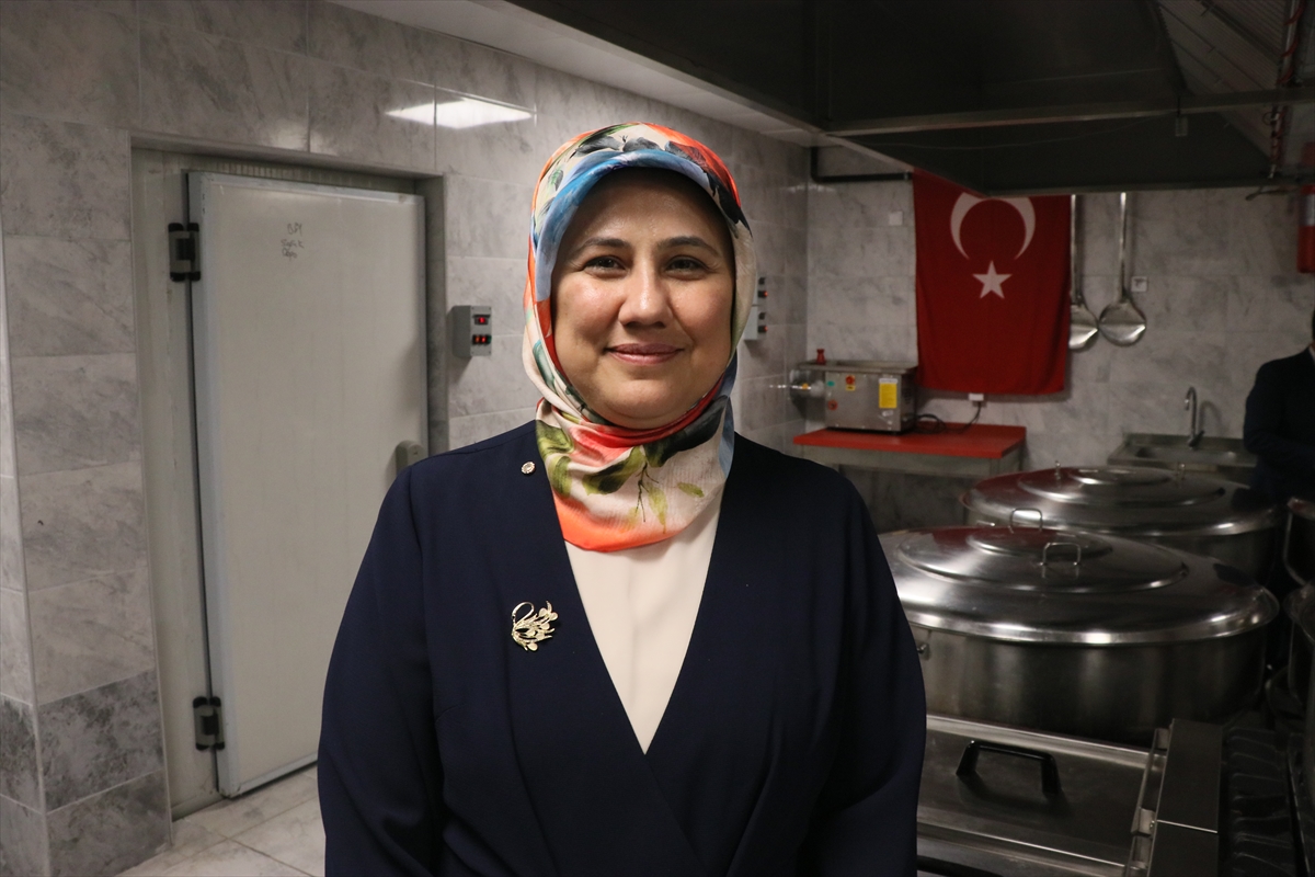 Türk Kızılay, “yıl sonuna kadar 55 aşevi açma” hedefini aşmayı bekliyor